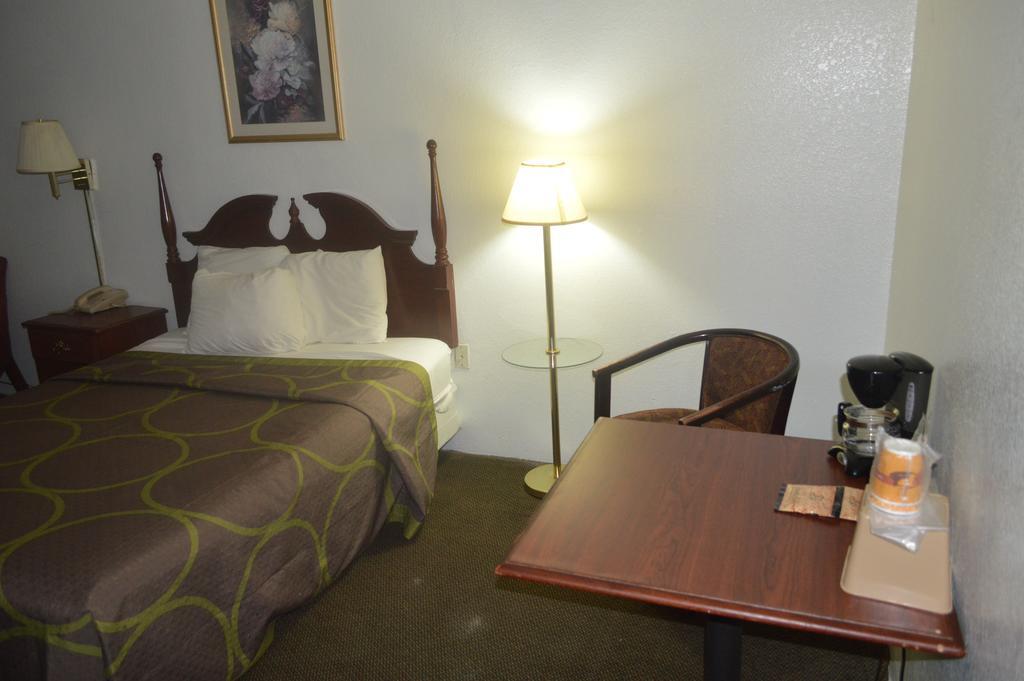American Elite Inn Hazard Екстер'єр фото